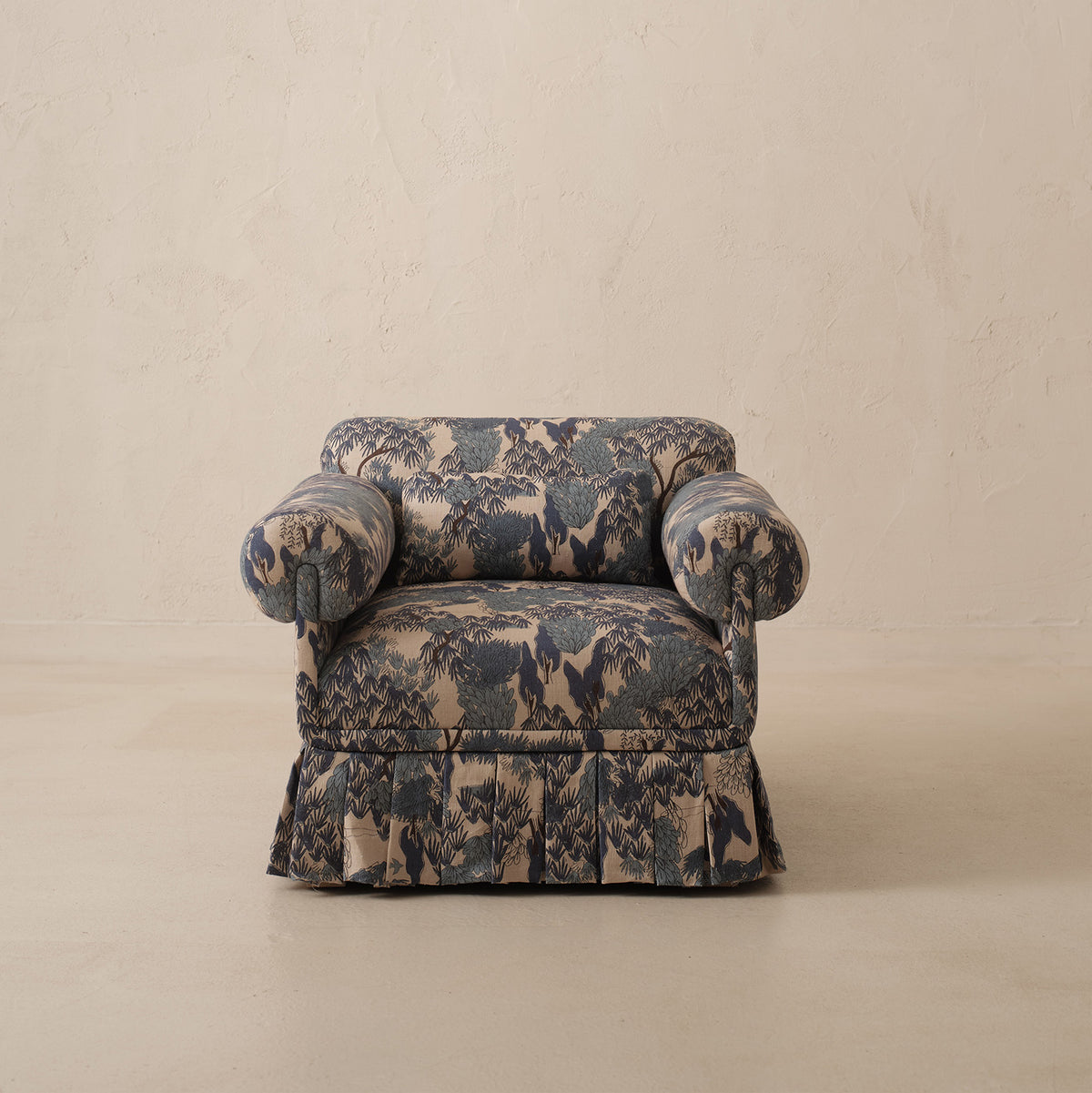Alba Lounge Chair - garden walk in stock