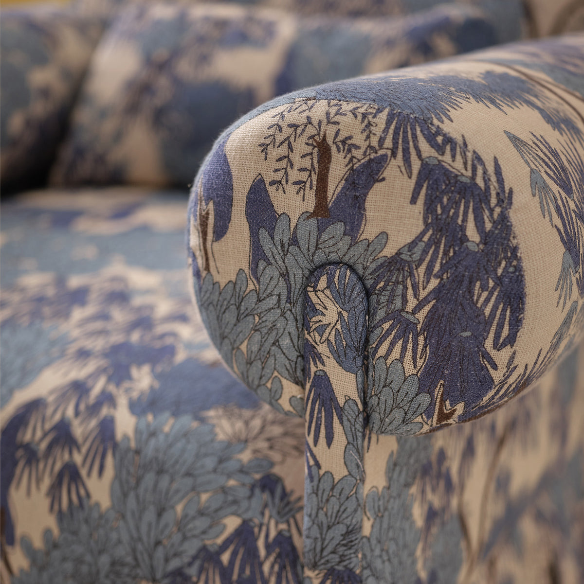 Alba Lounge Chair