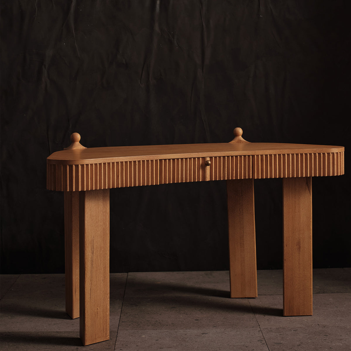 Arnie Desk