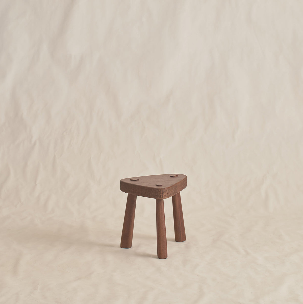 Tappi Stool