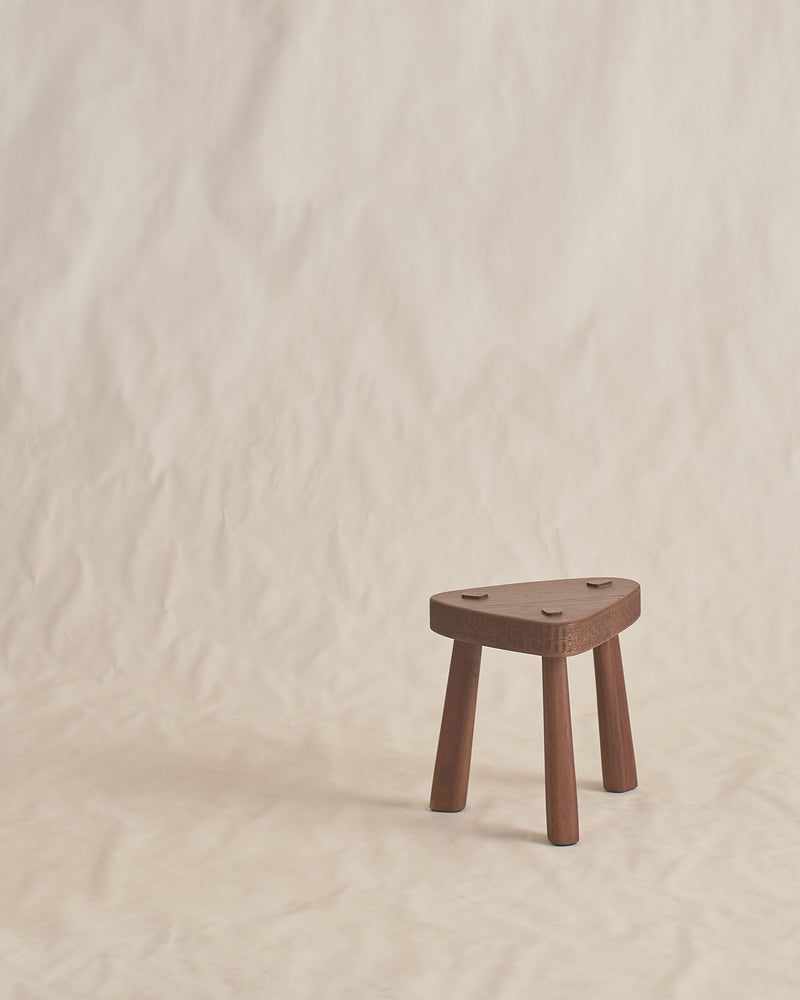 Tappi Stool